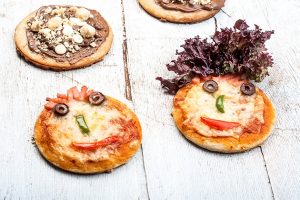 Αλμυρά πιτσάκια φατσούλες για παιδικό πάρτυ-featured_image