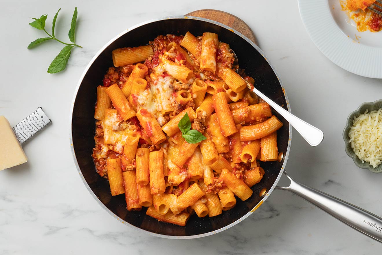 ριγκατονι - rigatoni bolognese