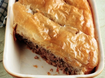 Πίτα με μελιτζάνα και κιμά της Ελπίδας