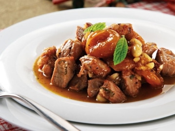 Αρνάκι με βερίκοκα