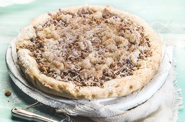 ευκολη τριφτή μηλόπιτα κραμπλ (apple crumble) σαν ταρτα με ζυμη μπισκοτου συνταγη αργυρω μπαρμπαριγου