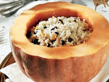 Κολοκύθα γεμιστή με ρύζι