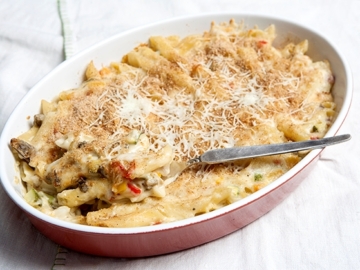 Μακαρονάκι με ψητά λαχανικά και κρέμα τυριού