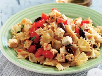 Μακαρονοσαλάτα