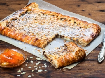 Μυζηθρόπιτα με σφολιάτα