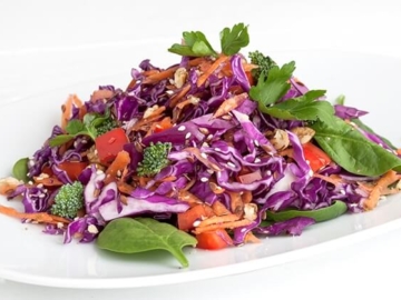 Σαλάτα με κόκκινο λάχανο (αντιοξειδωτική)