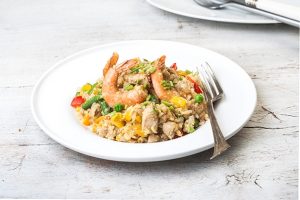 Κινέζικο τηγανητό ρύζι με κοτόπουλο και γαρίδες-featured_image