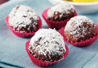 τρουφάκια σοκολάτας με αμύγδαλο συνταγη γλυκα κερασματα