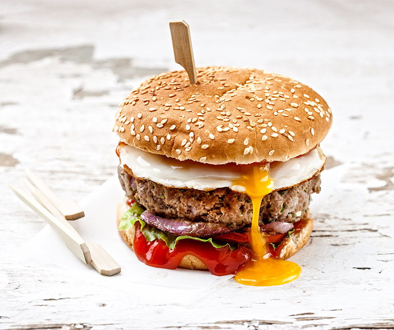 Burger με αυγό