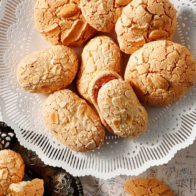 Εργολάβοι με αμύγδαλο