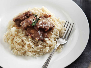 Μοσχάρι με σάλτσα πεκορίνο