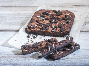 Μπάρες με σοκολάτα και μπισκότα