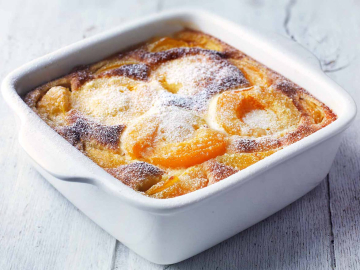 Γλυκιά πίτα με βερίκοκα