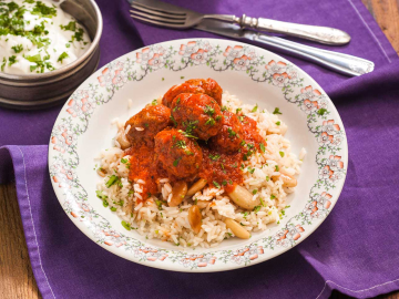 Σουτζουκάκια στο φούρνο