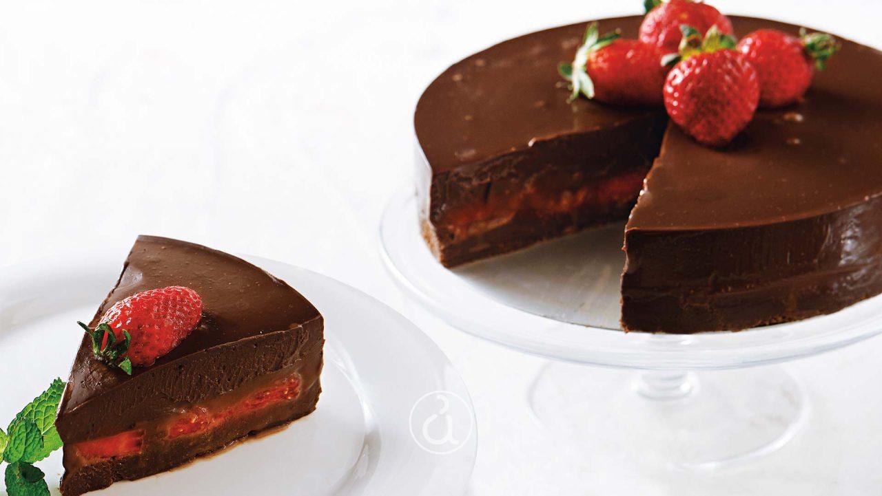 τούρτα σοκολατίνα με φράουλες