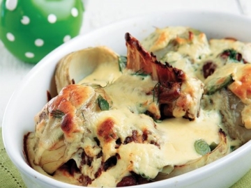 Αρνί µε αγκινάρες και γιαούρτι στο φούρνο