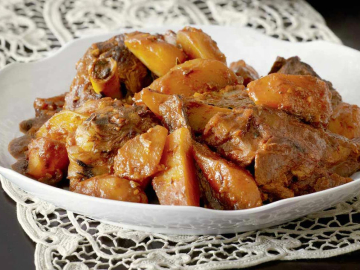 Αρνάκι κοκκινιστό