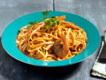 Λιγκουίνι με γαρίδες