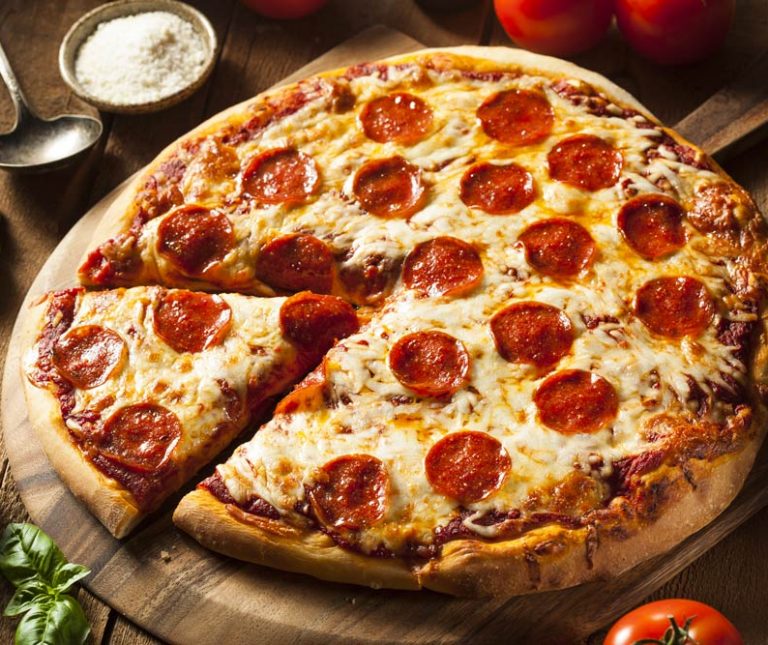 Πίτσα πεπερόνι | Συνταγή | Argiro.gr