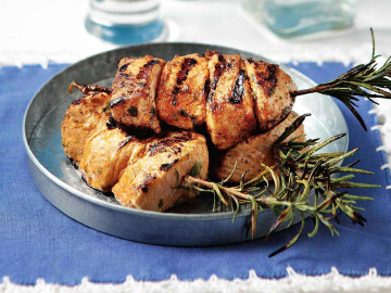 Σουβλάκι κοτόπουλο με δροσερή μαρινάδα