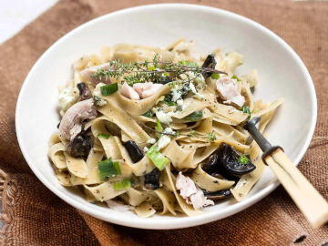 Χυλοπίτες με μανιτάρια και ροκφόρ