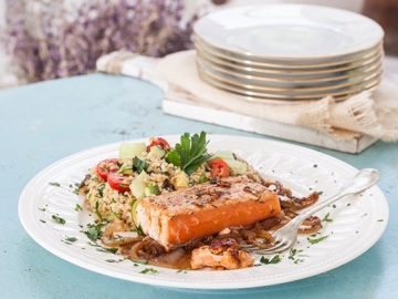 Σολομός φιλέτο στο τηγάνι