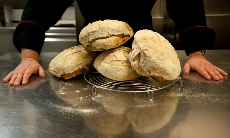 12 μυστικά για το καλύτερο σπιτικό ψωμί-featured_image