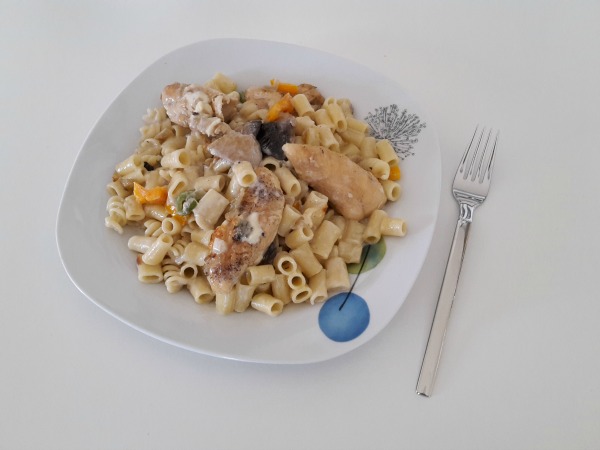 Pasta con gorgonzola, της Αλεξάνδρας Κατσαβουνίδου