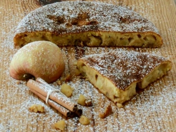 Μηλόπιτα στο τηγάνι με καραμελωμένα μήλα