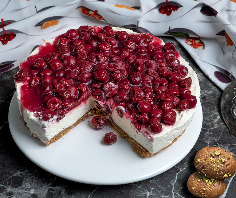 Cheesecake συνταγή με μελομακάρονα-featured_image