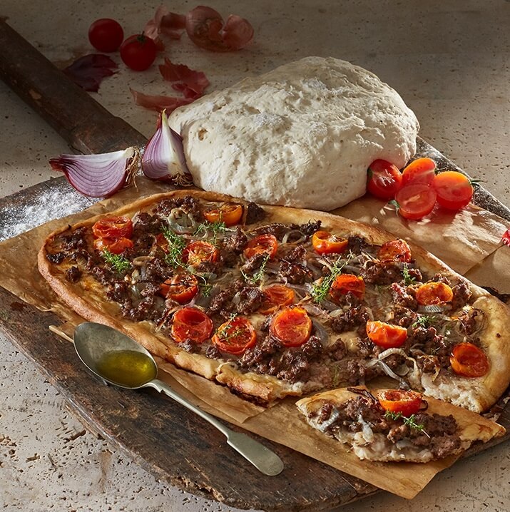 ζυμη για σπιτικη φοκάτσια με κρεμμυδια focaccia αυθεντικη ιταλικη συνταγη