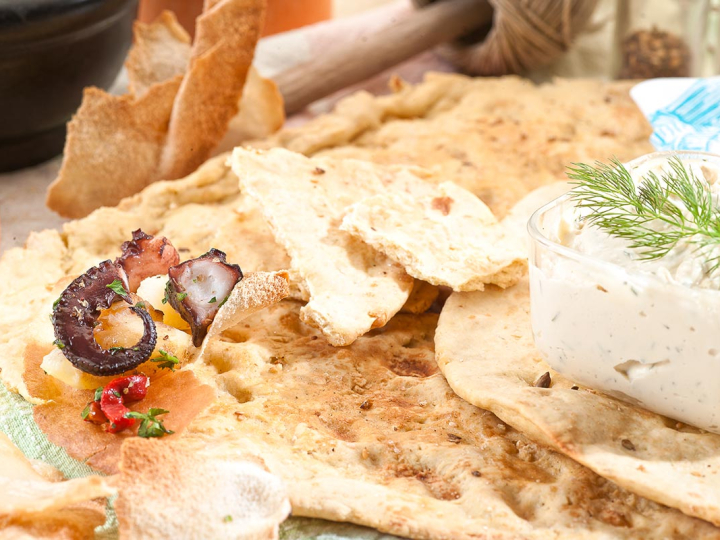 Καθαρά Δευτέρα 2026: Παραδοσιακές Νηστίσιμες Συνταγές