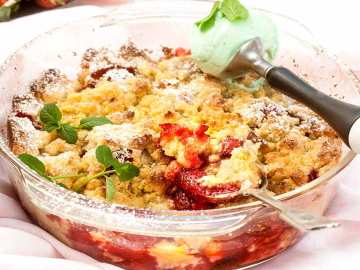 Crumble με φράουλες