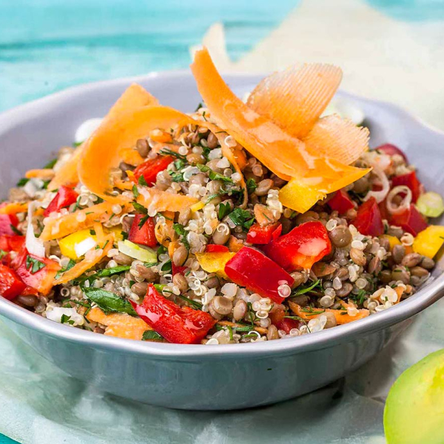 Σαλάτα φακές με κινόα