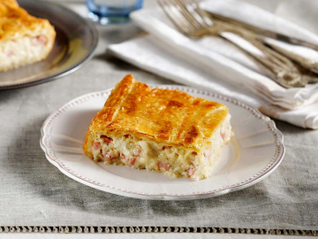 Χριστουγεννιάτικη ζαμπονοτυρόπιτα