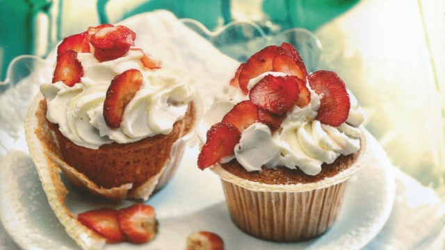 cupcakes φράουλα συνταγή