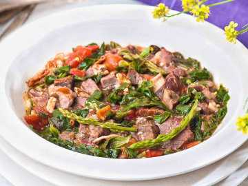 Μαγειρίτσα κοκκινιστή