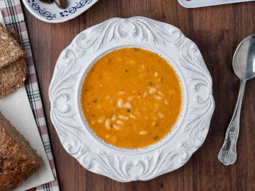 Χυλωμένη φασολάδα