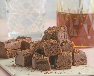 εύκολα γρήγορα υγιεινά brownies ψυγείου με ταχίνι ή φυστικοβούτυρο χωρις ψησιμο