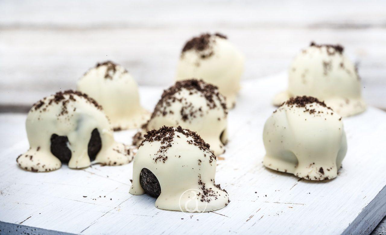 Τρουφάκια με μπισκότα όρεο και λευκή σοκολάτα-featured_image