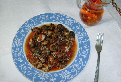 Σαλιγκάρια με σάλτσα (γιαχνί)-featured_image