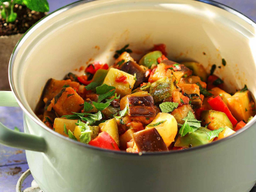 Τουρλού μπριάμ κατσαρόλας