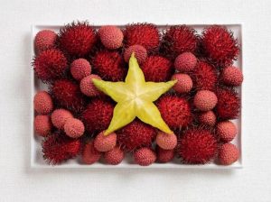 Του Βιετνάμ, με ραμπουτάν, λίτσι και starfruit