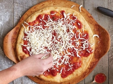 Πώς καταψύχω ζύμη για πίτσα και πώς φτιάχνω προψημένη πίτσα