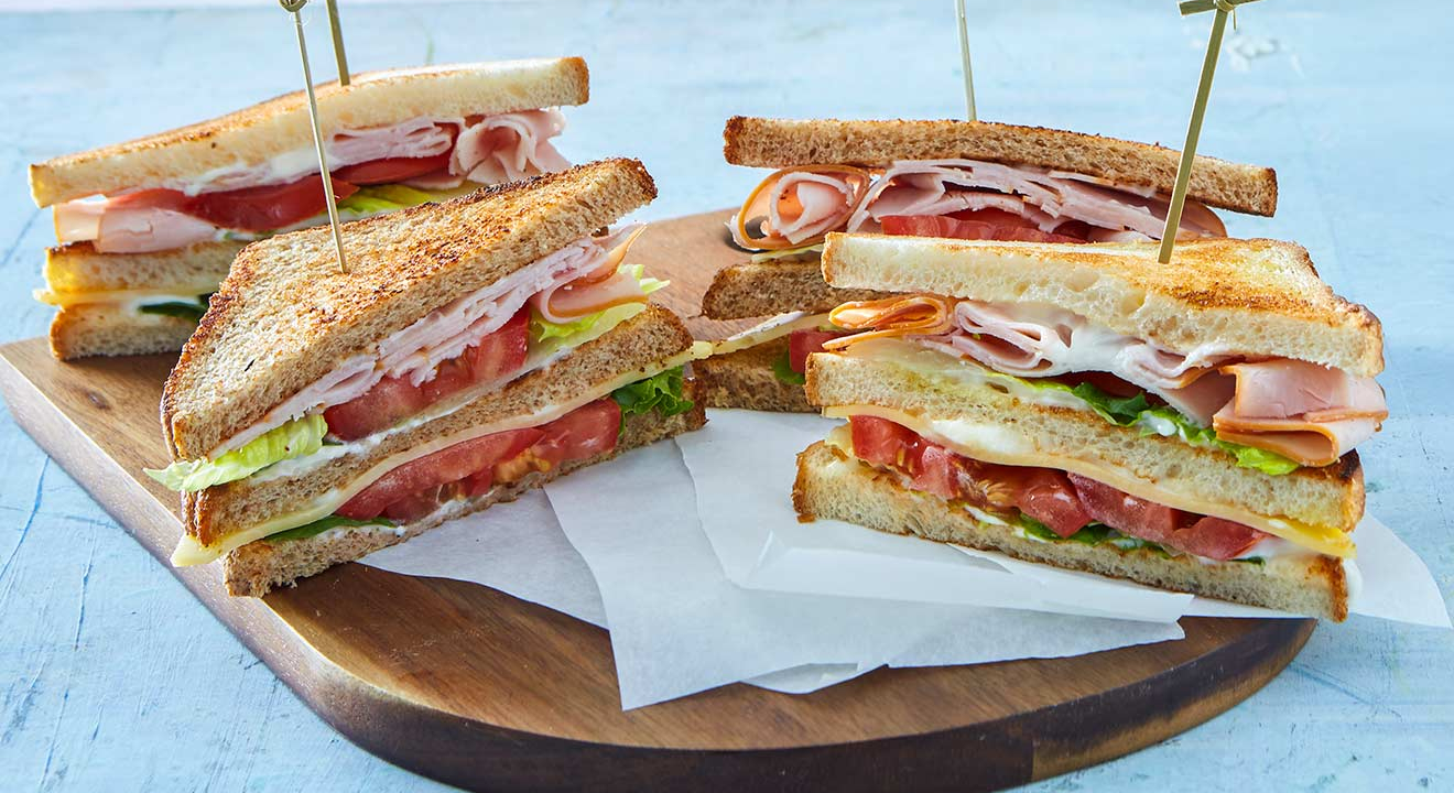 club sandwich - κλαμπ σαντουιτσ