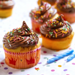 Cupcakes γενεθλίων - τούρτα cupcakes - cupcakes για γενέθλια - παιδικά κεκάκια - cupcakes για γενέθλια συνταγή