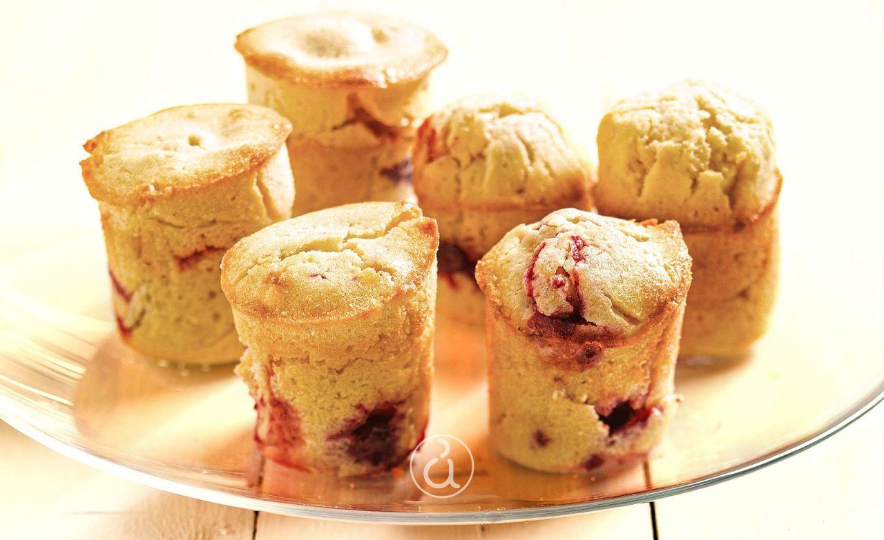 muffins με βατόμουρα