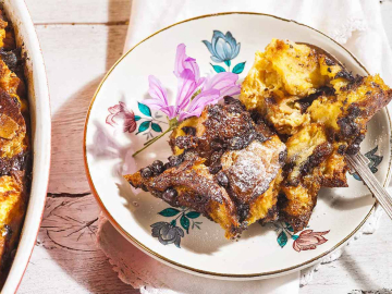 Γλυκό με τσουρέκι που περίσσεψε