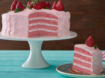 Ροζ τούρτα φράουλα