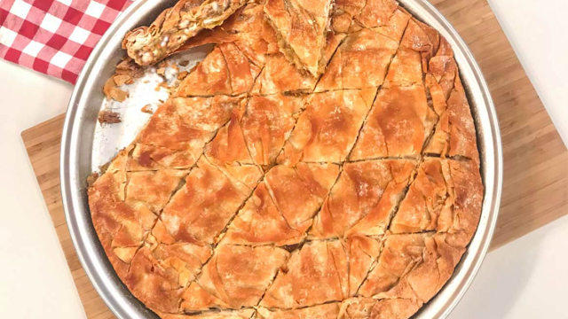κρεμμυδοπιτα μυκονου​